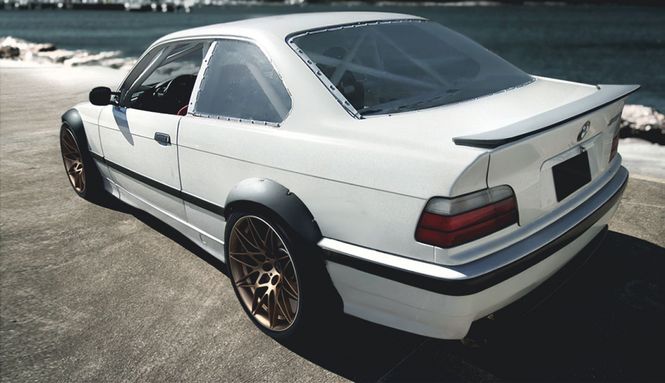 Hovedbilde BMW E36 Coupe Skærmforøgere Widebody - 4 stk