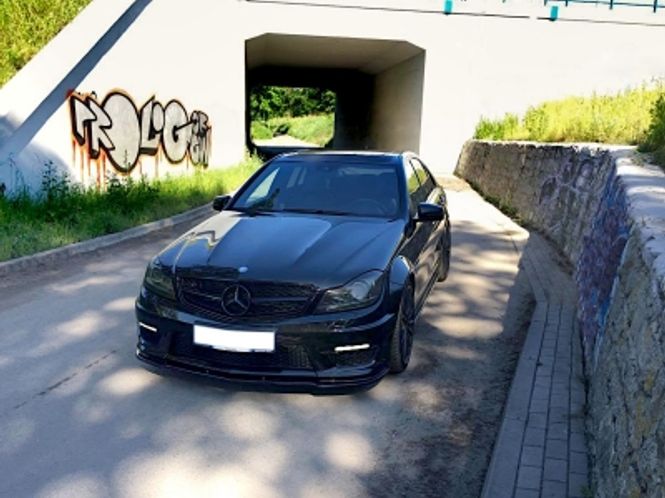 Hovedbilde Mercedes C-Class W204 Facelift AMG Matrix Side ...