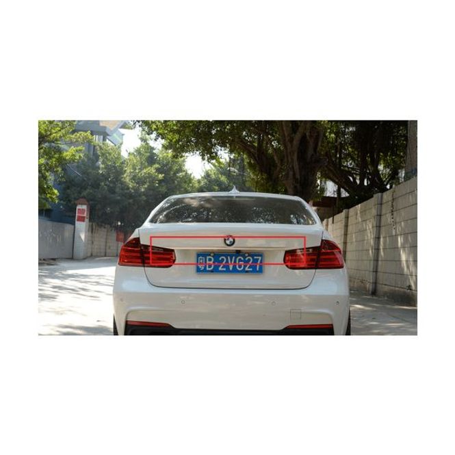 Hovedbilde Kromlist til bakluken BMW F30