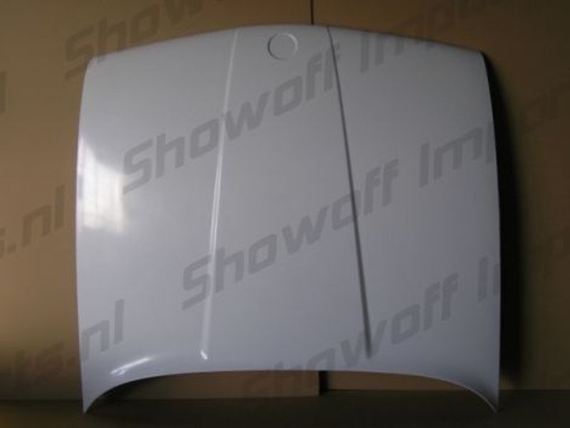 BMW E30 Exclusive Carbon Fiber Hood
