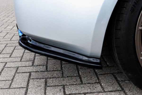 Artikelbeschreibung : Gefräster Heckansatz mit Finnen  Fahrzeug : Nissan 350Z Coupe+Roadster  Modell Hinweise :  Baujahr : Bj.: 2002-2006. 2006-  Artikelnummer : INE-20810045RT-ABS