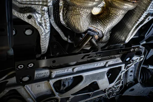 VAG MQB Racingline Centre Tunnel Brace - FWD V2